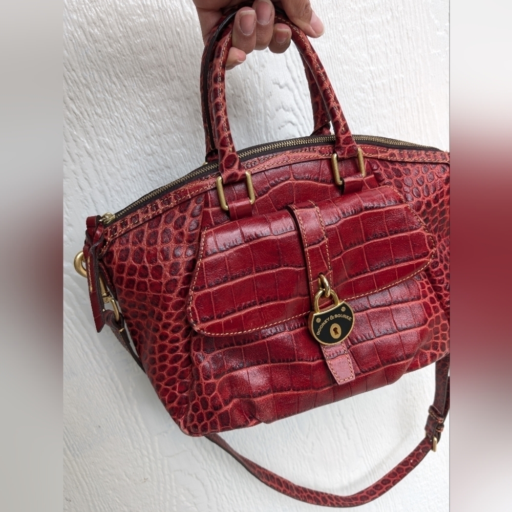 Dooney & Bourke Campbell Croco Embossed Leather Satchel With Matching Wallet - Picture 3 of 15